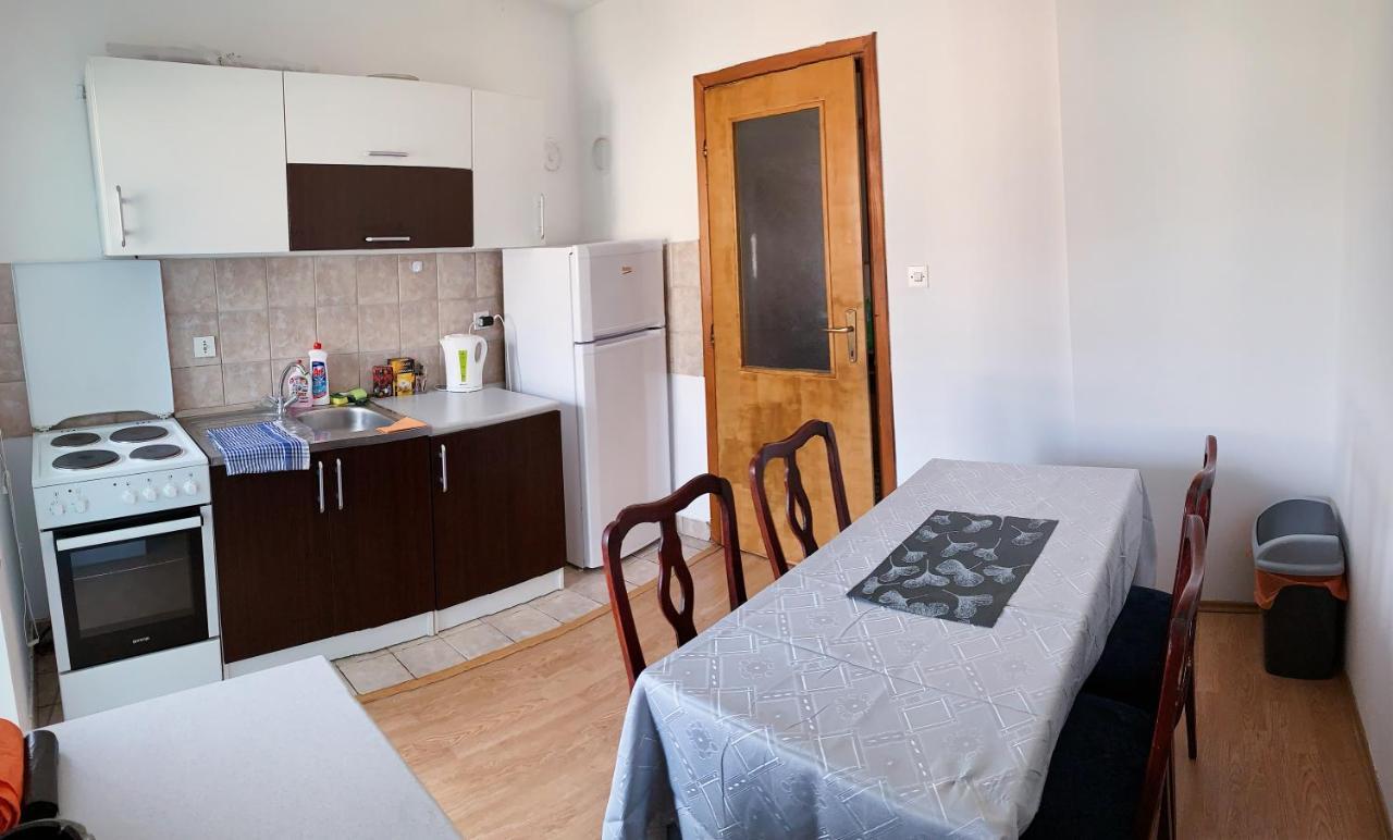 Apartment Sunny Bulevar Mostar Esterno foto